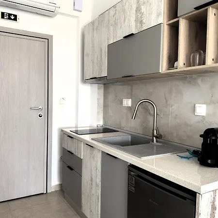 Ammos Casta Beachfront شقة
