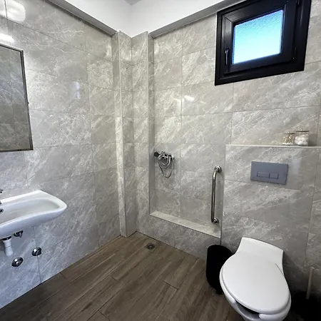 شقة Ammos Casta Beachfront