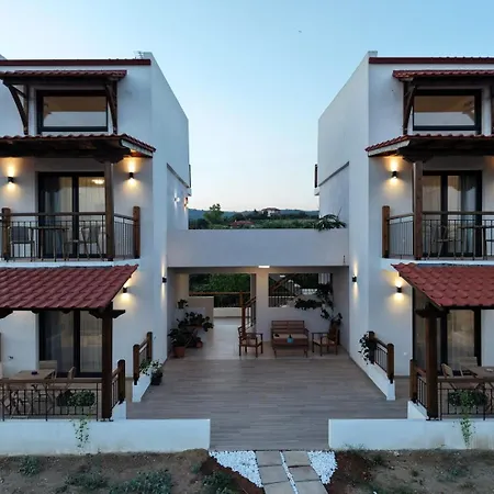 Апартаменты Ammos Casta Beachfront *