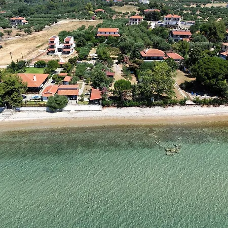Ammos Casta Beachfront