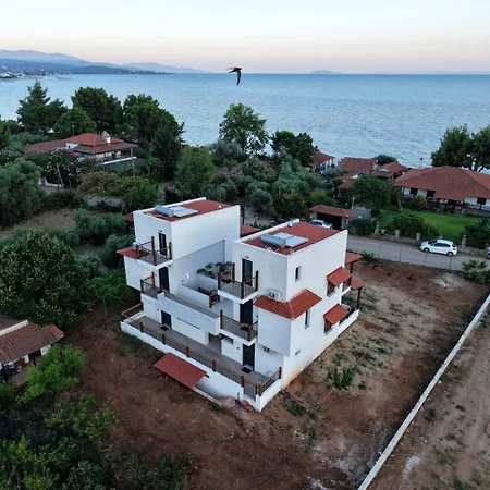 شقة Ammos Casta Beachfront
